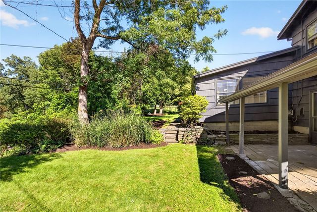 362 Hillview Drive, Irondequoit, NY 14622