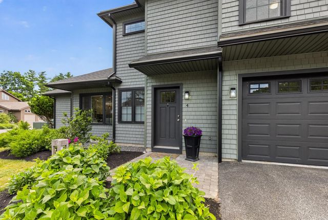 4 Osprey Lane, Newmarket, NH 03857