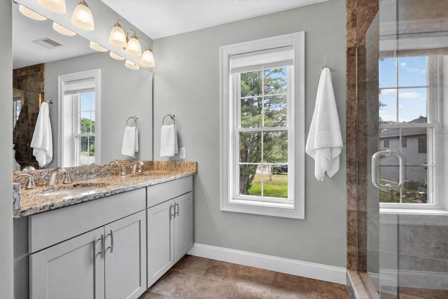 4 Osprey Lane, Newmarket, NH 03857