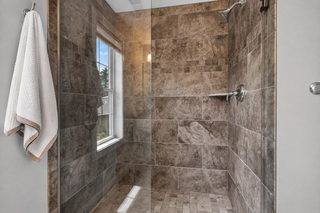 4 Osprey Lane, Newmarket, NH 03857