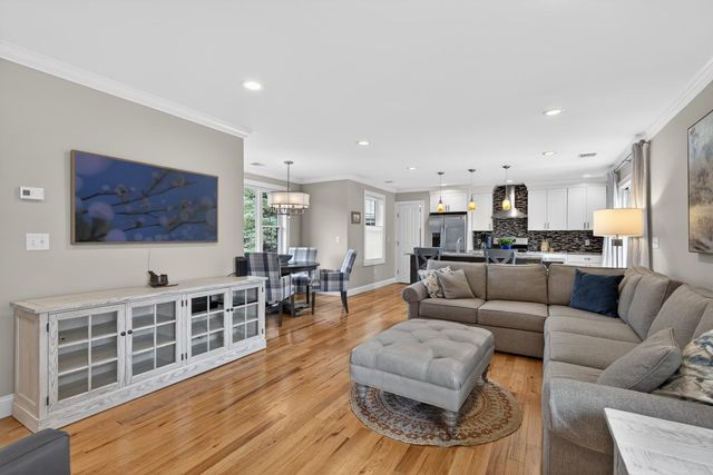 4 Osprey Lane, Newmarket, NH 03857