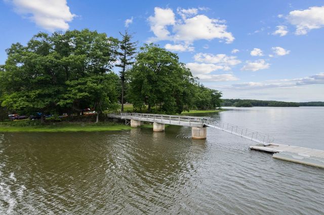 4 Osprey Lane, Newmarket, NH 03857