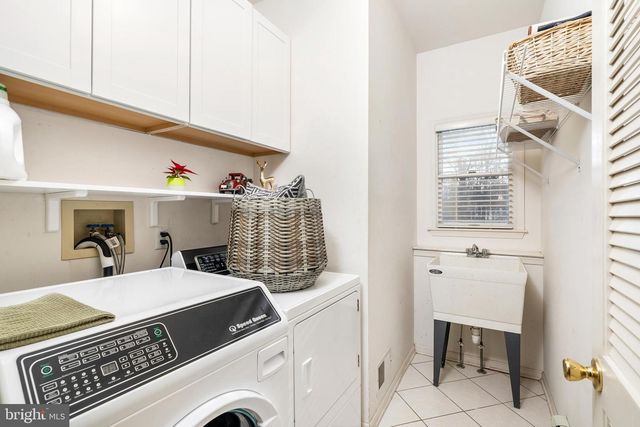 181 BERKLEY AVE, Belle Mead, NJ 08502