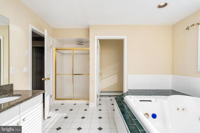 181 BERKLEY AVE, Belle Mead, NJ 08502