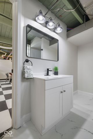 6108 N Meridian Street, Indianapolis, IN 46208