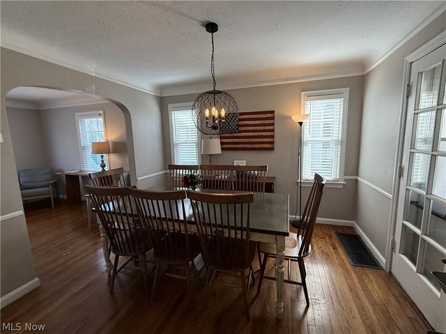 1924 Powell Avenue, Cleveland Heights, OH 44118