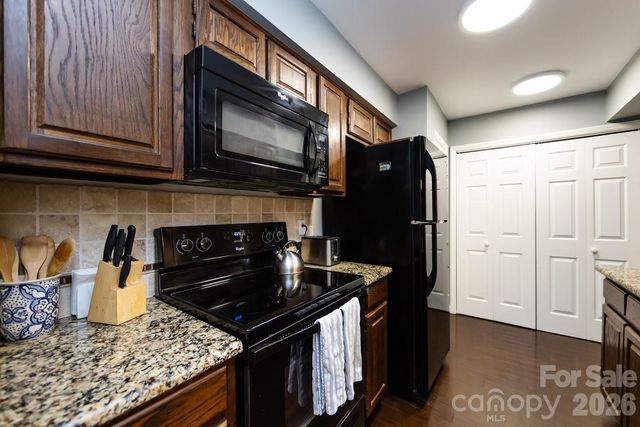 3929 Colony Crossing Drive, Charlotte, NC 28226