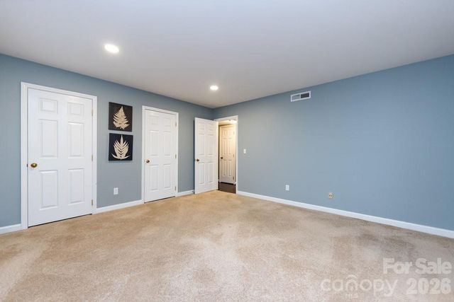 3929 Colony Crossing Drive, Charlotte, NC 28226