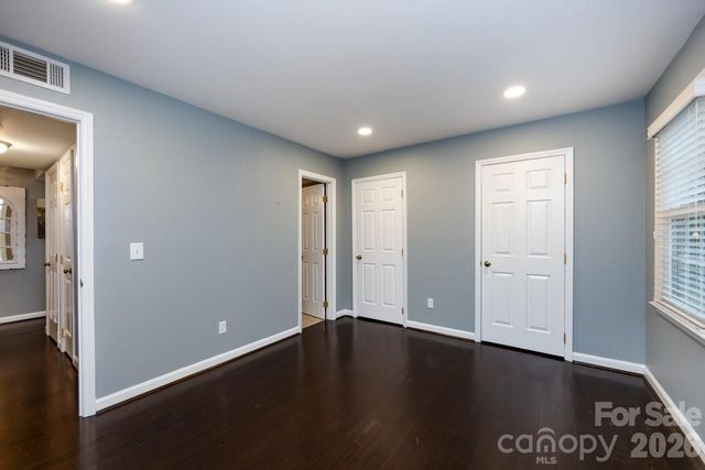 3929 Colony Crossing Drive, Charlotte, NC 28226