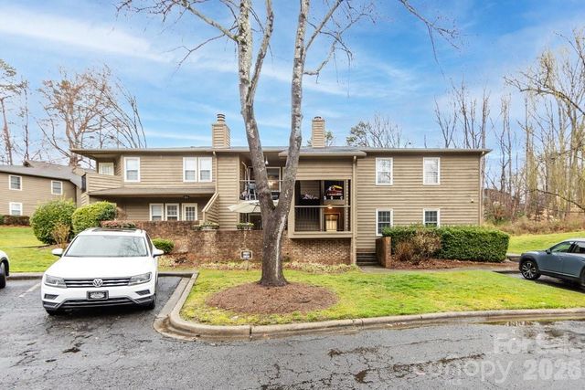 3929 Colony Crossing Drive, Charlotte, NC 28226