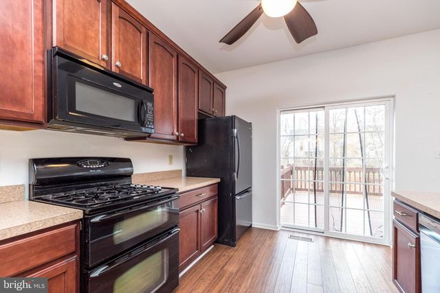 1042 ROSEMONT TER, Pennsburg, PA 18073