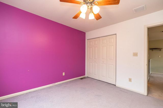 1042 ROSEMONT TER, Pennsburg, PA 18073