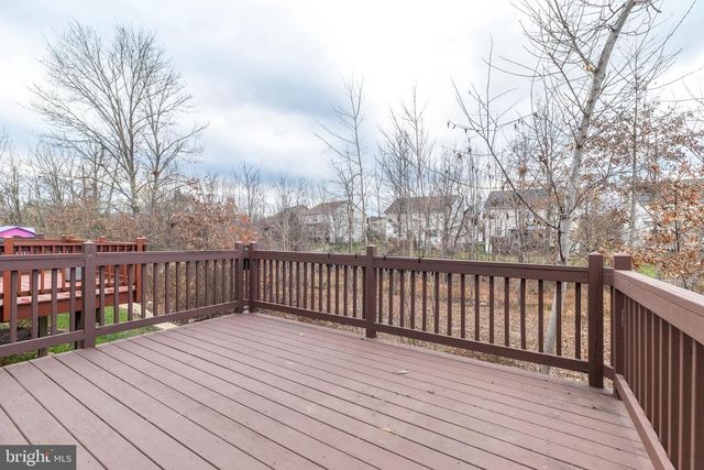 1042 ROSEMONT TER, Pennsburg, PA 18073