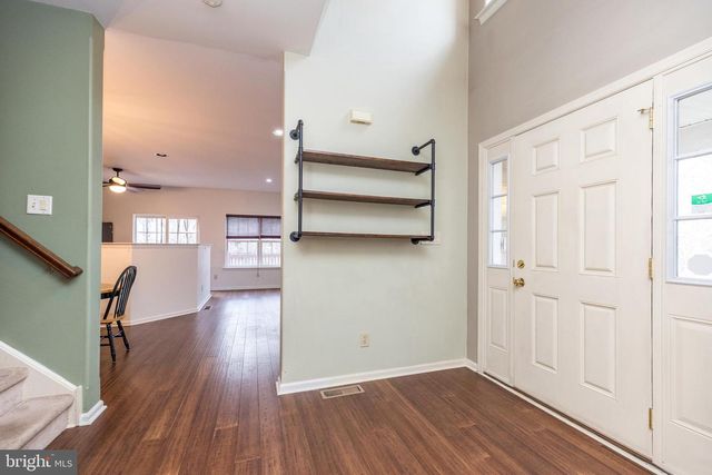 1042 ROSEMONT TER, Pennsburg, PA 18073