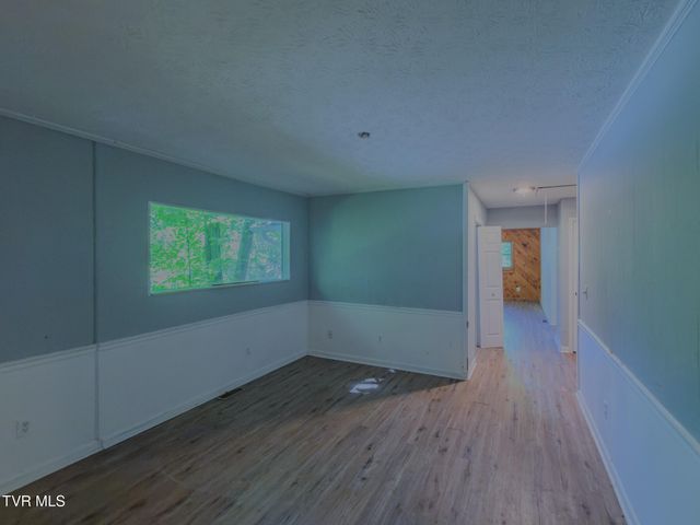 106 Arwood Hill Road, Hampton, TN 37658