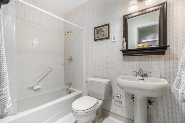 1152 Dulles Court, Pacifica, CA 94044