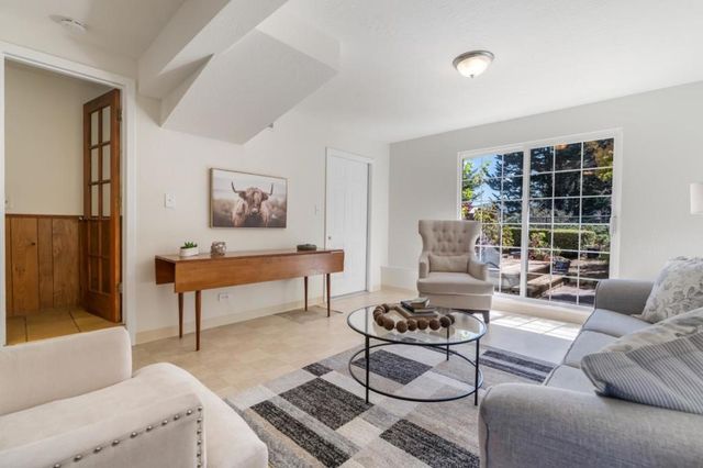 1152 Dulles Court, Pacifica, CA 94044