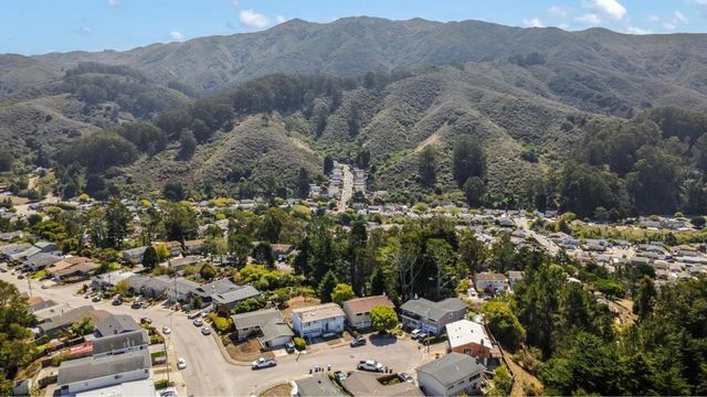 1152 Dulles Court, Pacifica, CA 94044