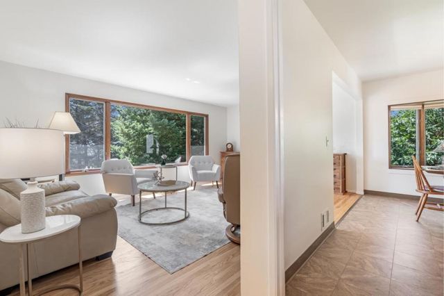 1152 Dulles Court, Pacifica, CA 94044