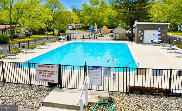 8 CARDINAL, Mullica Twp, NJ 08215
