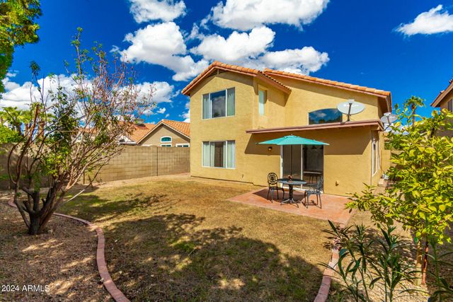 3223 E POINSETTIA Drive, Phoenix, AZ 85028