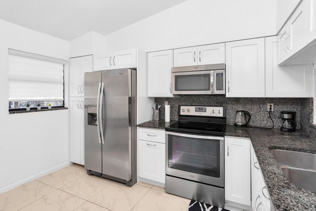 3139 Millwood Terrace 230, Boca Raton, FL 33431