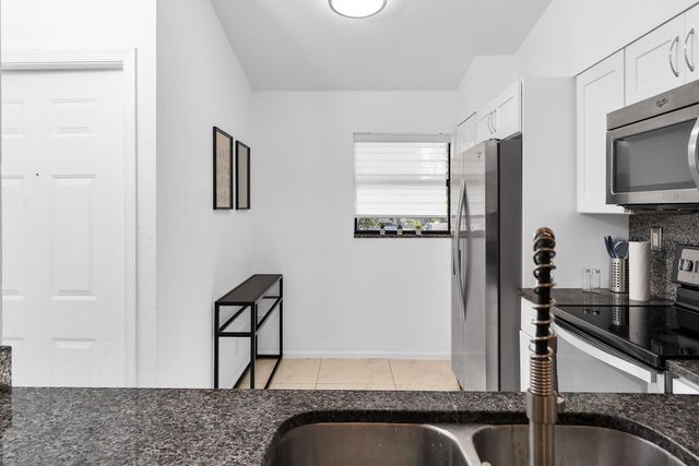 3139 Millwood Terrace 230, Boca Raton, FL 33431