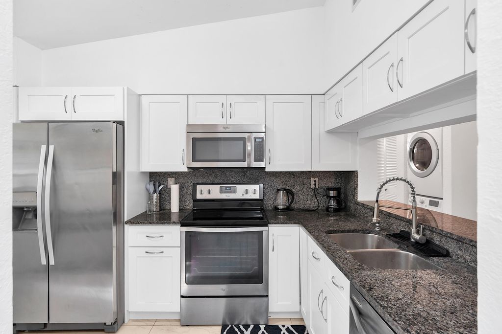 3139 Millwood Terrace 230, Boca Raton, FL 33431