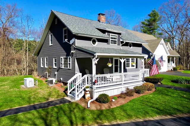 20 Gilcreast Drive, Litchfield, NH 03052