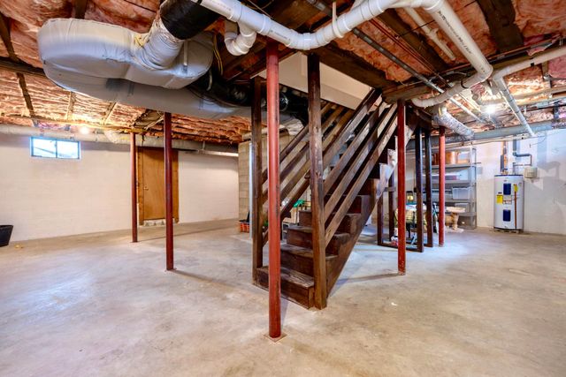 20 Gilcreast Drive, Litchfield, NH 03052