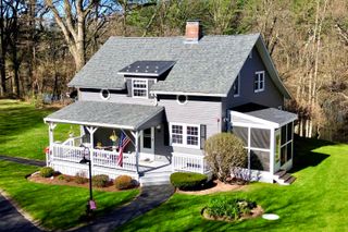 20 Gilcreast Drive, Litchfield, NH 03052