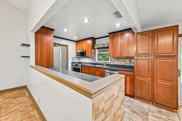 255 SW Salerno Road, Stuart, FL 34997