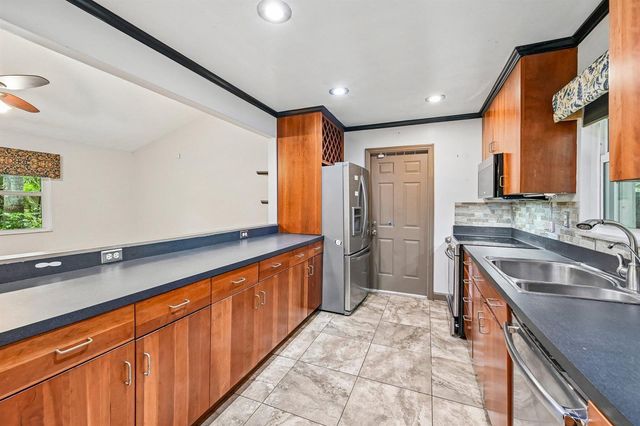 255 SW Salerno Road, Stuart, FL 34997