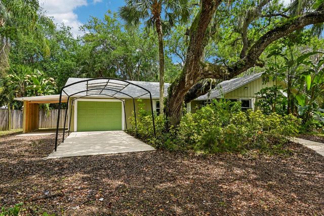 255 SW Salerno Road, Stuart, FL 34997
