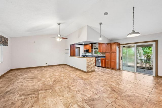 255 SW Salerno Road, Stuart, FL 34997