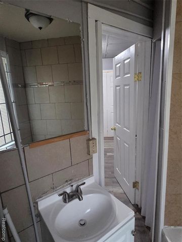 3053 Tillman Street, Detroit, MI 48216