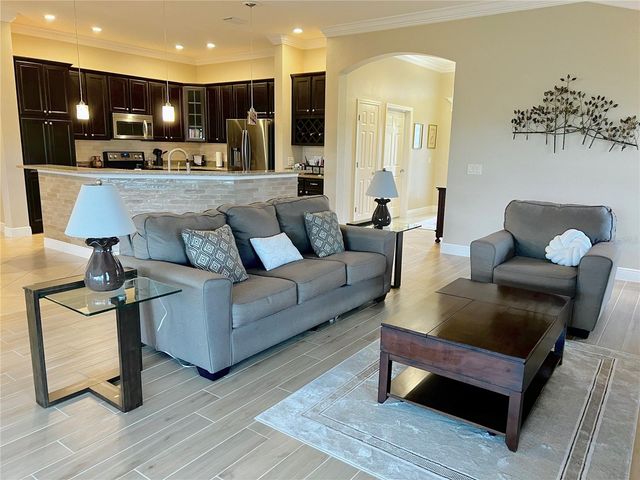1835 ZIRCON PLACE, The Villages, FL 32163