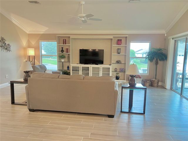1835 ZIRCON PLACE, The Villages, FL 32163