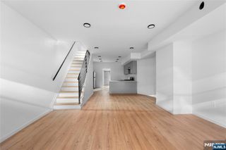 43 Cortland Street, Newark, NJ 07105