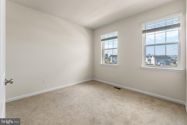11900 WYNNIFRED PL, Glenn Dale, MD 20769