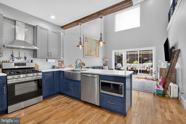2328 E FLETCHER ST, Philadelphia, PA 19125