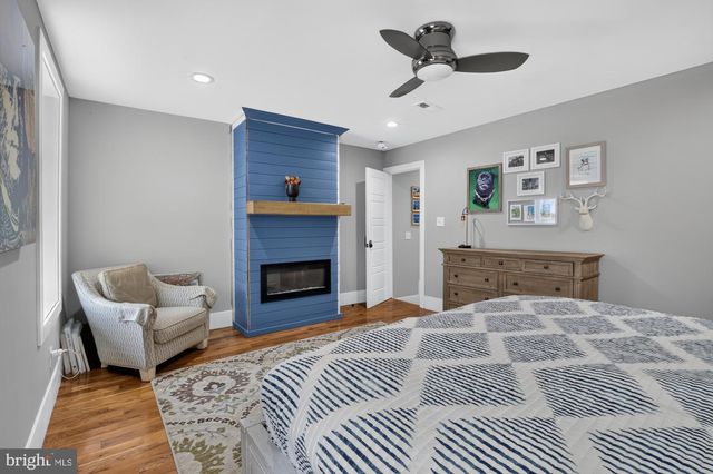 2328 E FLETCHER ST, Philadelphia, PA 19125