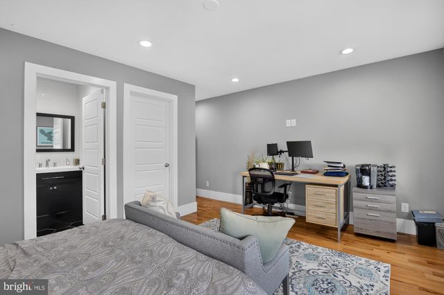 2328 E FLETCHER ST, Philadelphia, PA 19125