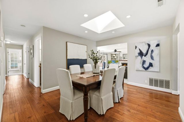 711 Chatsworth Place, San Jose, CA 95128