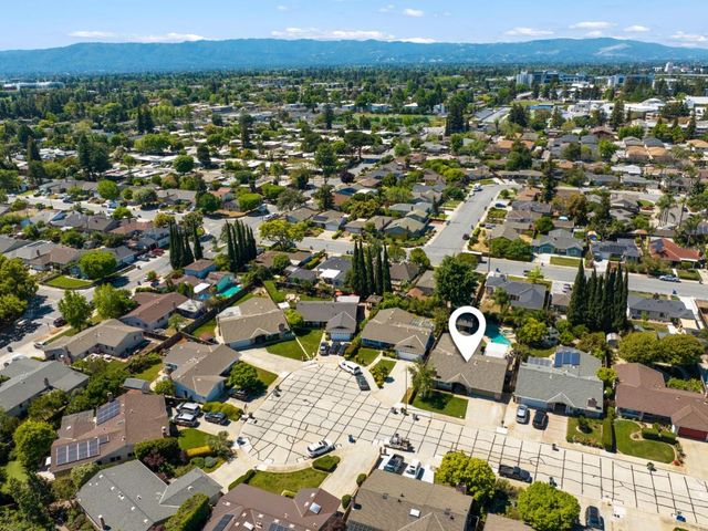 711 Chatsworth Place, San Jose, CA 95128