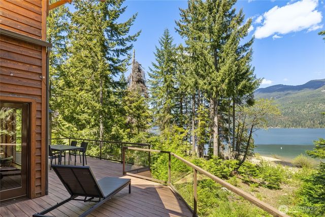 31 Brookside Court, Easton, WA 98925