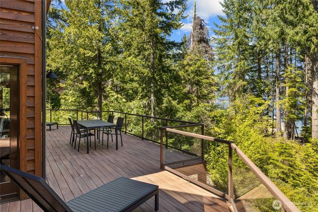 31 Brookside Court, Easton, WA 98925
