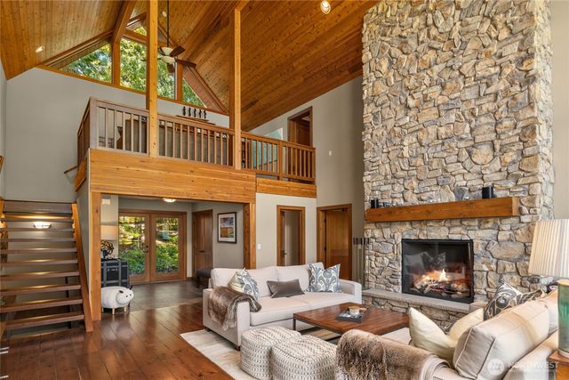 31 Brookside Court, Easton, WA 98925