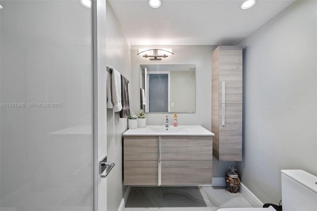 111 Briny Ave PH11, Pompano Beach, FL 33062