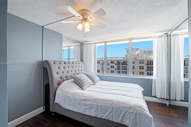 111 Briny Ave PH11, Pompano Beach, FL 33062